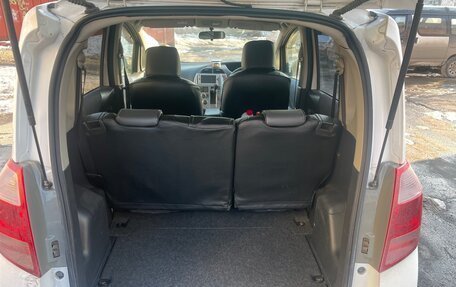 Toyota Ractis I, 2005 год, 480 000 рублей, 7 фотография