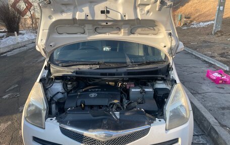 Toyota Ractis I, 2005 год, 480 000 рублей, 6 фотография