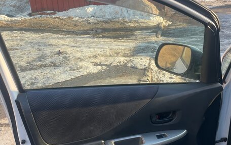 Toyota Ractis I, 2005 год, 480 000 рублей, 14 фотография