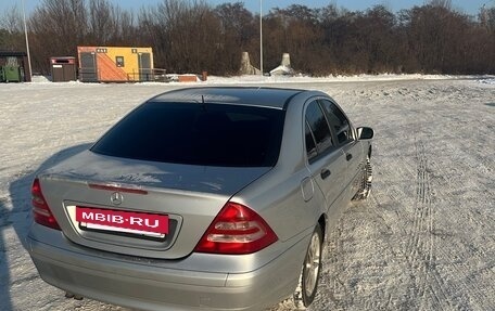 Mercedes-Benz C-Класс, 2003 год, 470 000 рублей, 4 фотография