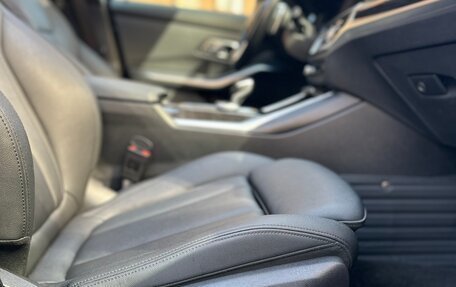 BMW 3 серия, 2019 год, 3 200 000 рублей, 2 фотография