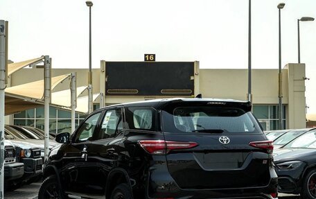 Toyota Fortuner II, 2026 год, 5 520 000 рублей, 4 фотография