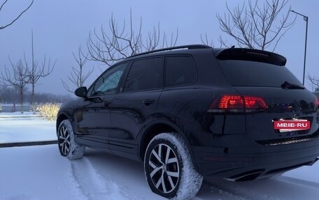 Volkswagen Touareg III, 2018 год, 5 000 000 рублей, 4 фотография