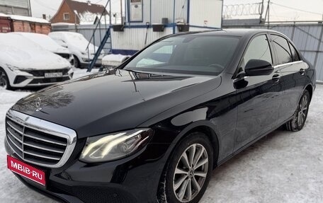 Mercedes-Benz E-Класс, 2019 год, 3 417 120 рублей, 1 фотография