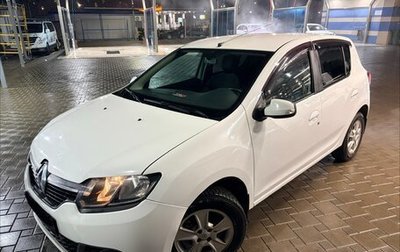 Renault Sandero II рестайлинг, 2014 год, 710 000 рублей, 1 фотография