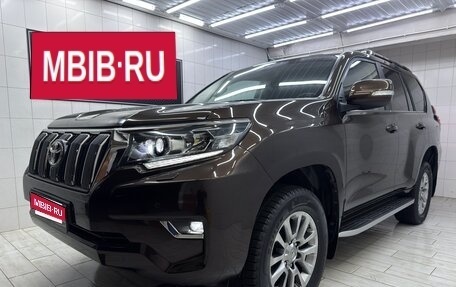 Toyota Land Cruiser Prado 150 рестайлинг 2, 2018 год, 5 850 000 рублей, 1 фотография