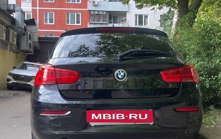 BMW 1 серия, 2018 год, 1 589 000 рублей, 3 фотография
