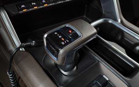 GMC Sierra, 2023 год, 6 830 000 рублей, 12 фотография