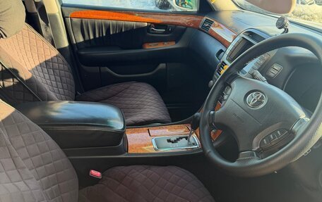 Toyota Celsior III, 2002 год, 1 690 000 рублей, 13 фотография