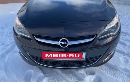 Opel Astra J, 2013 год, 850 000 рублей, 3 фотография