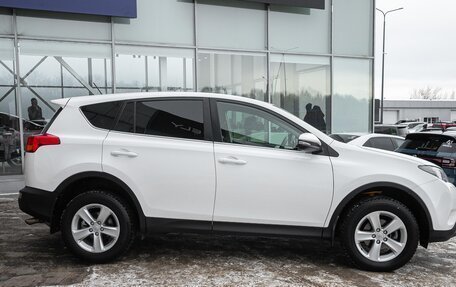 Toyota RAV4, 2013 год, 1 898 000 рублей, 8 фотография