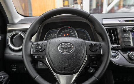 Toyota RAV4, 2013 год, 1 898 000 рублей, 15 фотография