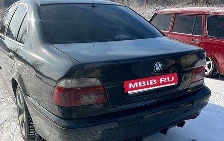 BMW 5 серия, 2001 год, 800 000 рублей, 3 фотография