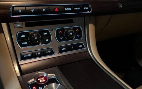 Jaguar XF I рестайлинг, 2012 год, 1 700 000 рублей, 3 фотография