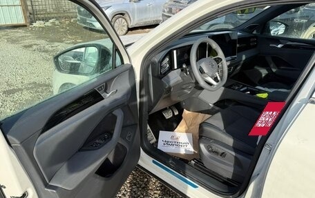 Volkswagen Tiguan, 2025 год, 4 900 000 рублей, 7 фотография