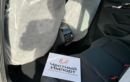 Volkswagen Tiguan, 2025 год, 4 900 000 рублей, 18 фотография