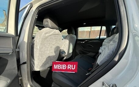 Volkswagen Tiguan, 2025 год, 4 900 000 рублей, 19 фотография