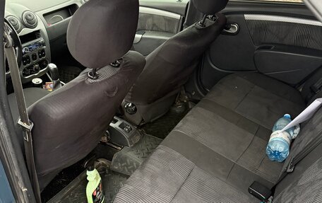 Renault Logan I, 2010 год, 700 000 рублей, 7 фотография