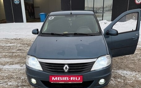 Renault Logan I, 2010 год, 700 000 рублей, 8 фотография