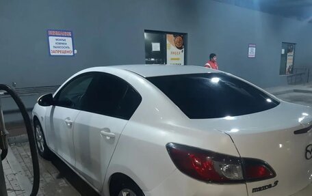 Mazda 3, 2011 год, 650 000 рублей, 4 фотография