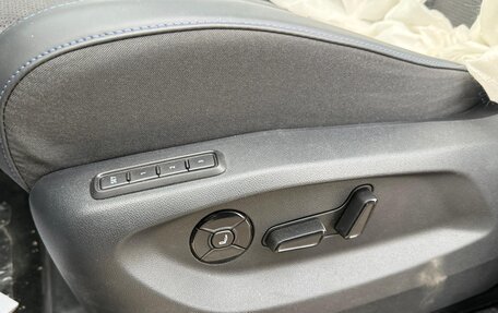 Volkswagen Teramont, 2025 год, 6 000 000 рублей, 23 фотография