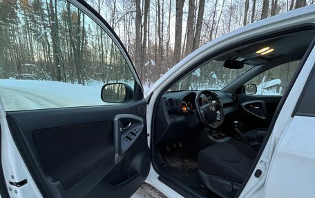 Toyota RAV4, 2010 год, 1 300 000 рублей, 10 фотография