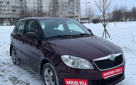 Skoda Fabia II, 2012 год, 620 000 рублей, 3 фотография