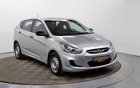 Hyundai Solaris II рестайлинг, 2012 год, 789 000 рублей, 3 фотография