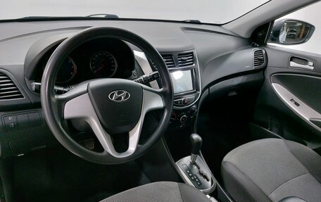 Hyundai Solaris II рестайлинг, 2012 год, 789 000 рублей, 10 фотография