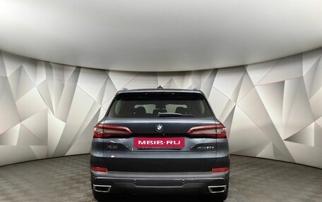 BMW X5, 2018 год, 4 900 000 рублей, 4 фотография