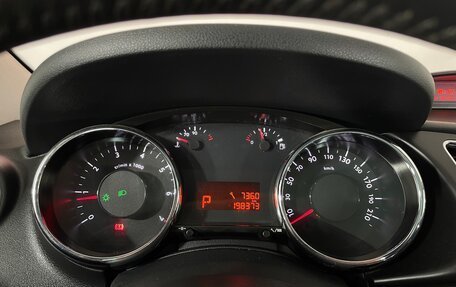 Peugeot 3008 I рестайлинг, 2012 год, 700 000 рублей, 15 фотография