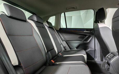 Volkswagen Tiguan II, 2022 год, 3 550 000 рублей, 16 фотография