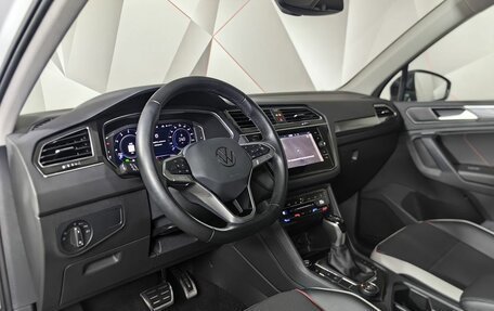 Volkswagen Tiguan II, 2022 год, 3 550 000 рублей, 19 фотография