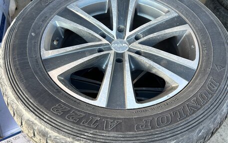 Toyota Land Cruiser Prado 150 рестайлинг 2, 2016 год, 4 300 000 рублей, 10 фотография