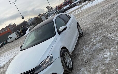 Volkswagen Jetta VI, 2015 год, 750 000 рублей, 5 фотография