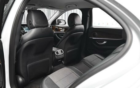 Mercedes-Benz E-Класс, 2017 год, 2 869 000 рублей, 11 фотография