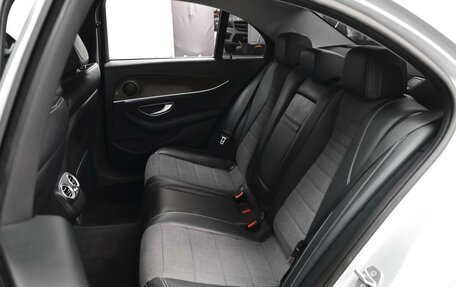 Mercedes-Benz E-Класс, 2017 год, 2 869 000 рублей, 9 фотография