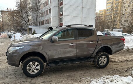 Mitsubishi L200 IV рестайлинг, 2017 год, 2 050 000 рублей, 4 фотография