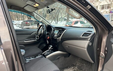 Mitsubishi L200 IV рестайлинг, 2017 год, 2 050 000 рублей, 16 фотография