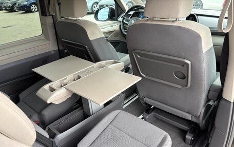 Volkswagen Multivan, 2022 год, 5 440 000 рублей, 16 фотография