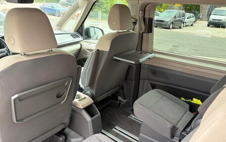 Volkswagen Multivan, 2022 год, 5 440 000 рублей, 19 фотография