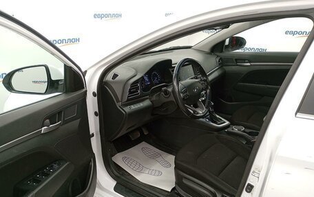 Hyundai Elantra VI рестайлинг, 2019 год, 1 390 000 рублей, 8 фотография