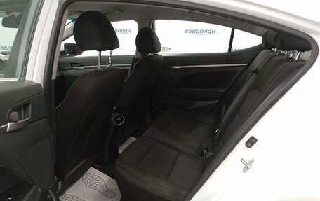 Hyundai Elantra VI рестайлинг, 2019 год, 1 390 000 рублей, 10 фотография