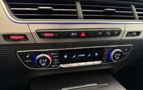 Audi Q7, 2017 год, 4 390 000 рублей, 27 фотография