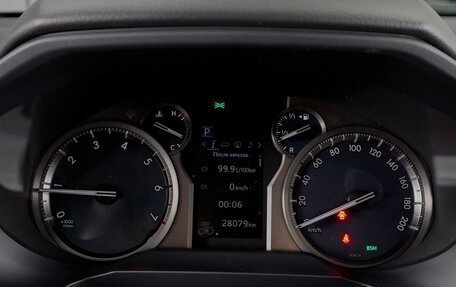 Toyota Land Cruiser Prado 150 рестайлинг 2, 2017 год, 5 879 000 рублей, 14 фотография