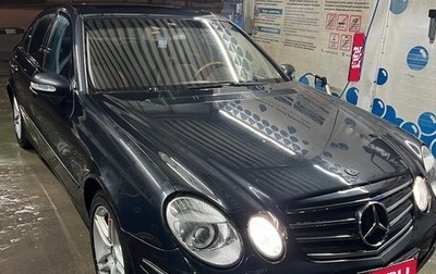 Mercedes-Benz E-Класс, 2004 год, 550 000 рублей, 1 фотография