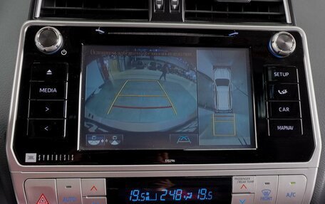 Toyota Land Cruiser Prado 150 рестайлинг 2, 2017 год, 5 879 000 рублей, 17 фотография