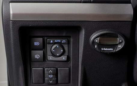 Toyota Land Cruiser Prado 150 рестайлинг 2, 2017 год, 5 879 000 рублей, 22 фотография