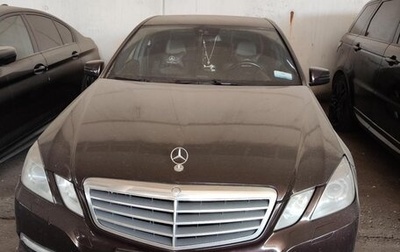 Mercedes-Benz E-Класс, 2011 год, 900 000 рублей, 1 фотография