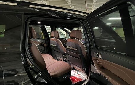 BMW X7, 2023 год, 16 800 000 рублей, 3 фотография